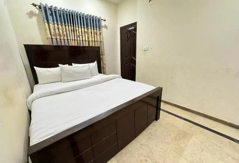پانسیون Millat Guest House G9 4