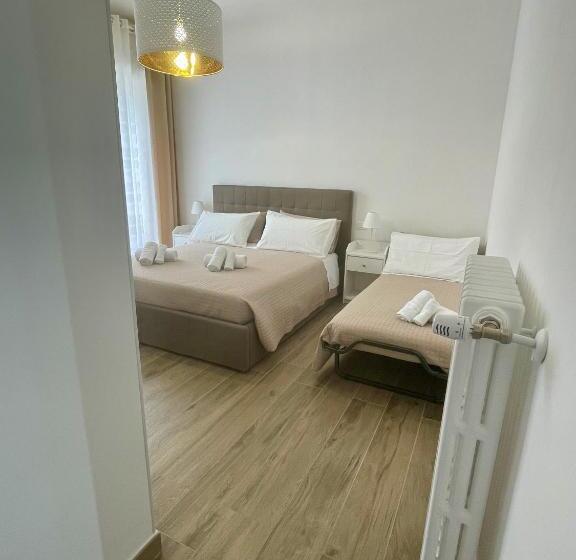 פנסיון Termoli Station