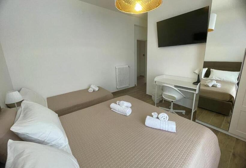 פנסיון Termoli Station