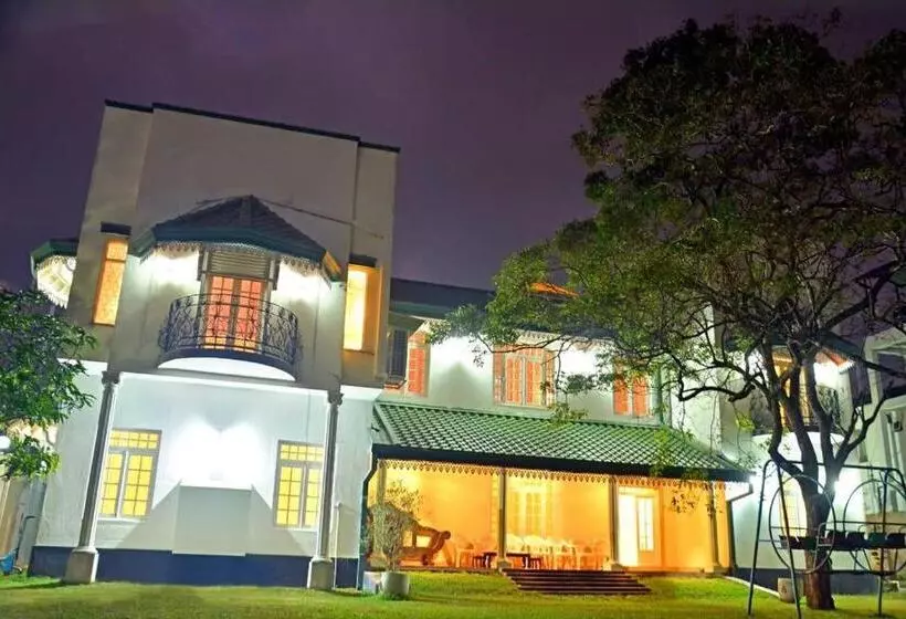 ペンション Villa Glorious