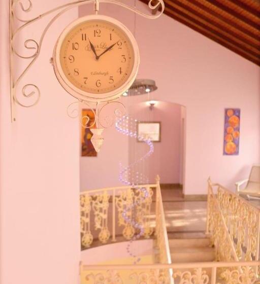 بنسيون Villa Glorious