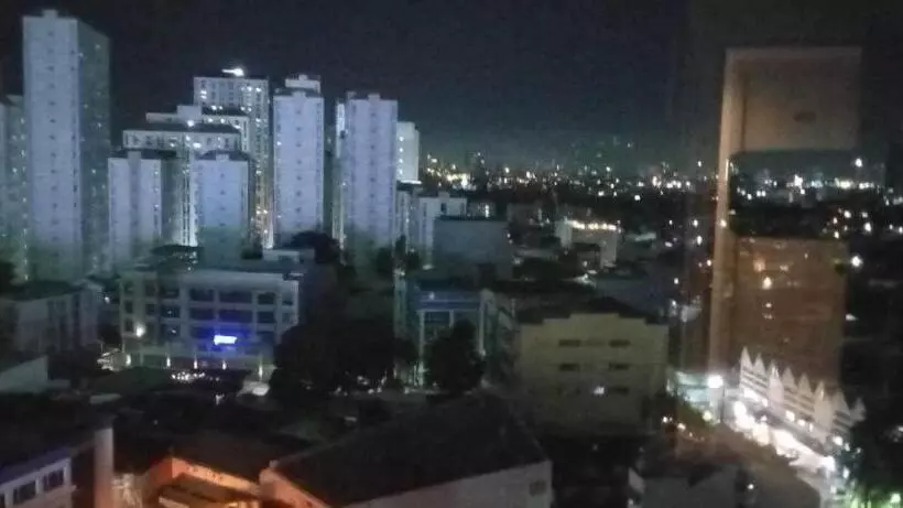Casamontero@urbandecatowers Edsa