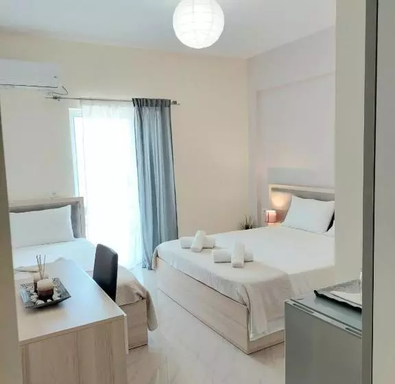 Elizabeth Apartments Himare