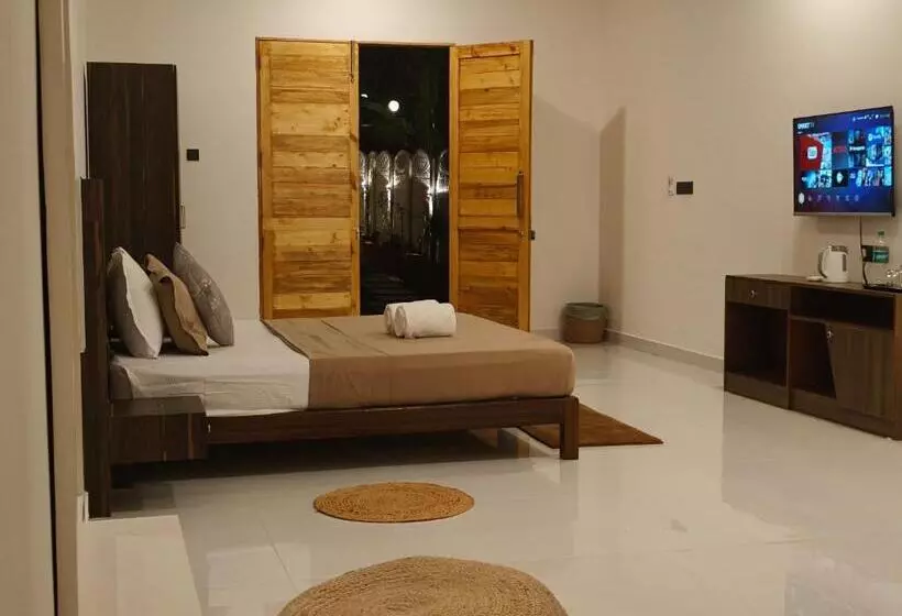 Hotelli Aqua Beach Stays Ashwem