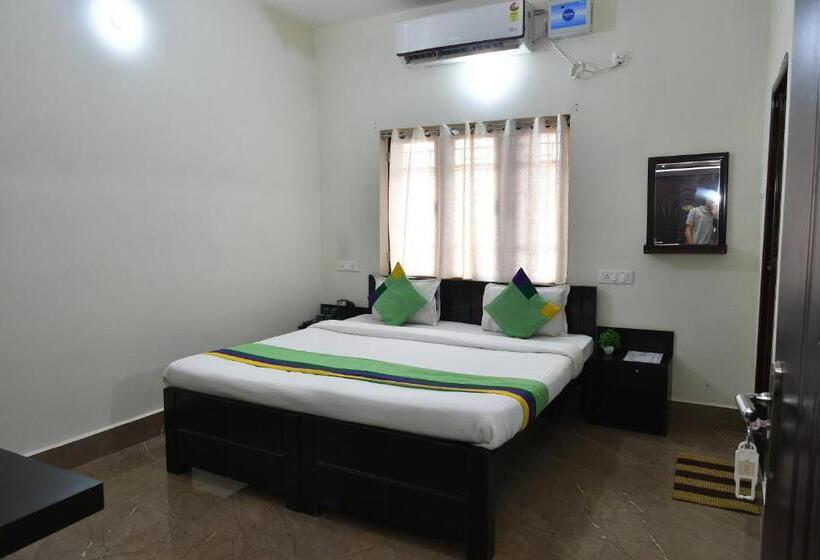 هتل Chocolate Inn Express Deoghar