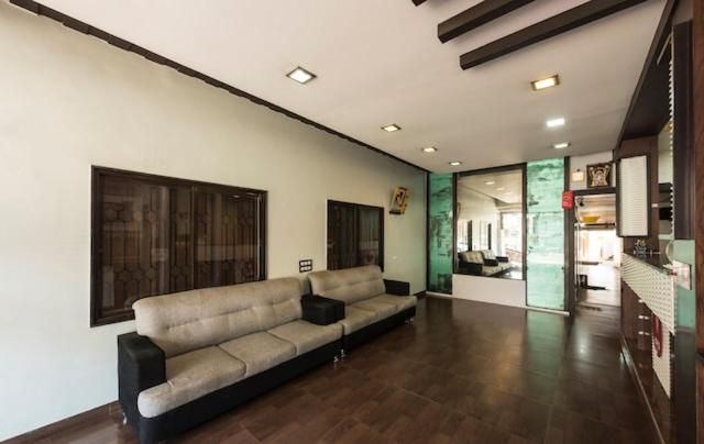 ホテル Venkatesha Homes