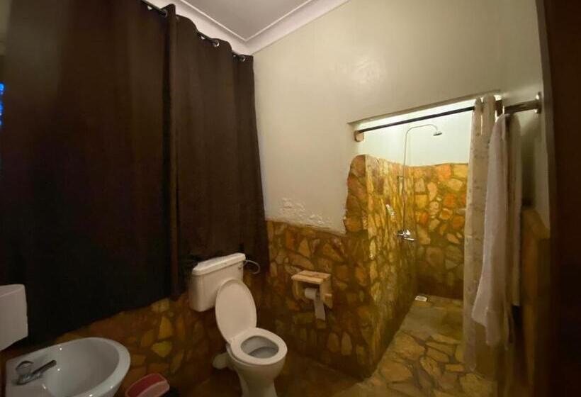 پانسیون Afro Smile Hotel & Guest House