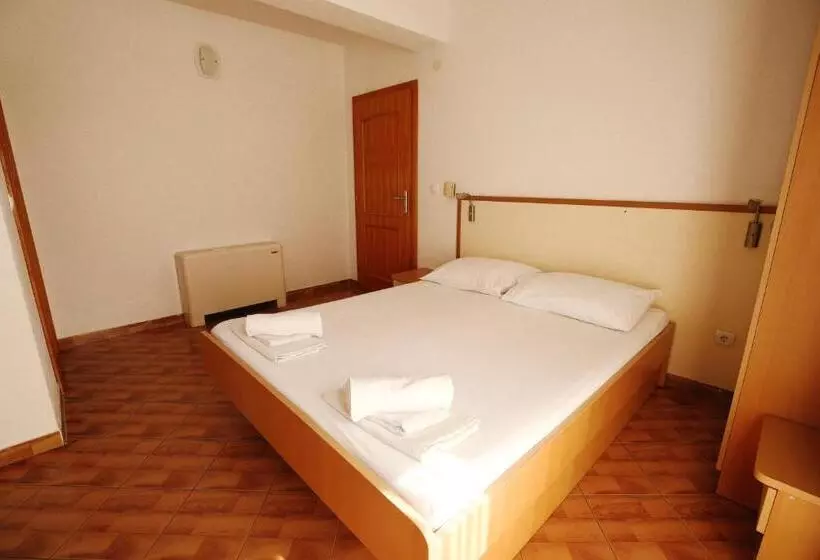 پانسیون Villa Lasić Neum
