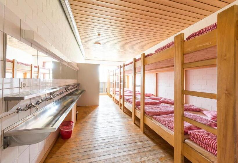 호스텔 Berghotel Bonistock