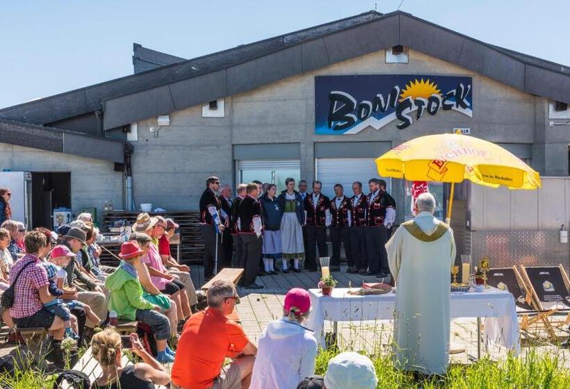 호스텔 Berghotel Bonistock