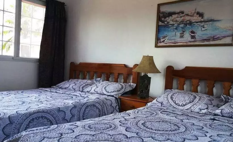 Retkeilymaja Contadora
