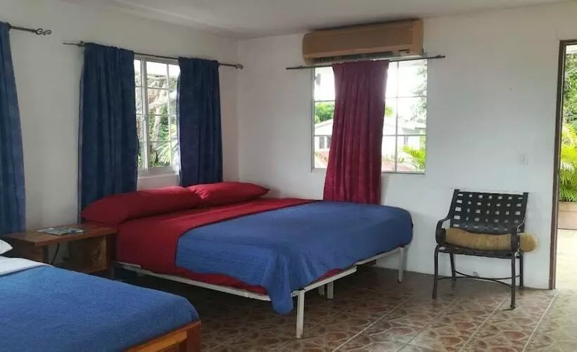 Retkeilymaja Contadora