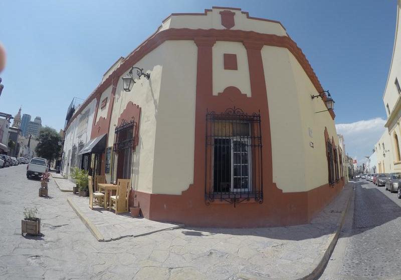 Amatle Cafe Organico & Hostel