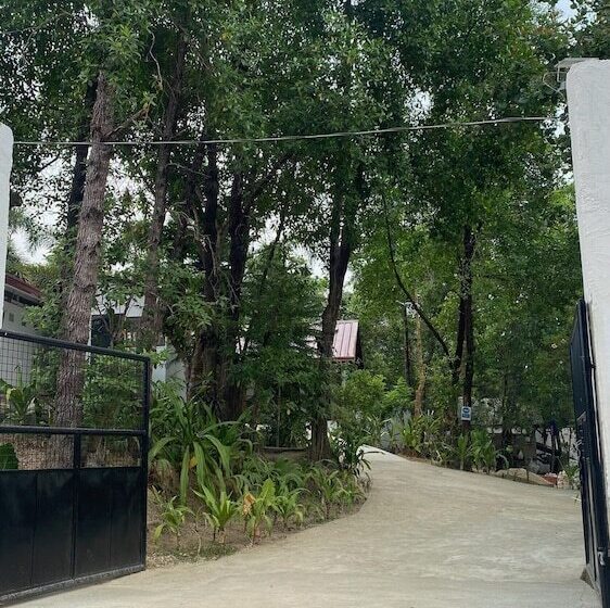 مبيت وإفطار Ced Villas