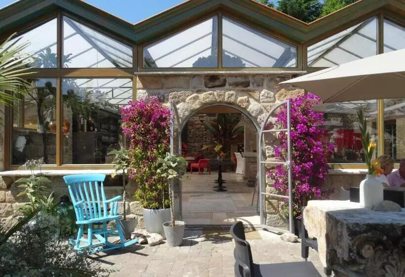 Aamiaismajoitus (B&B) Paradijs Eiland