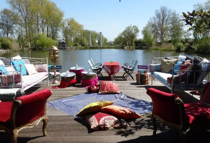 Aamiaismajoitus (B&B) Paradijs Eiland