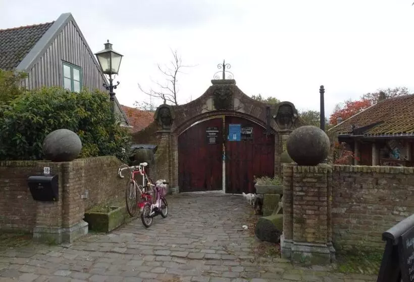 Aamiaismajoitus (B&B) Paradijs Eiland
