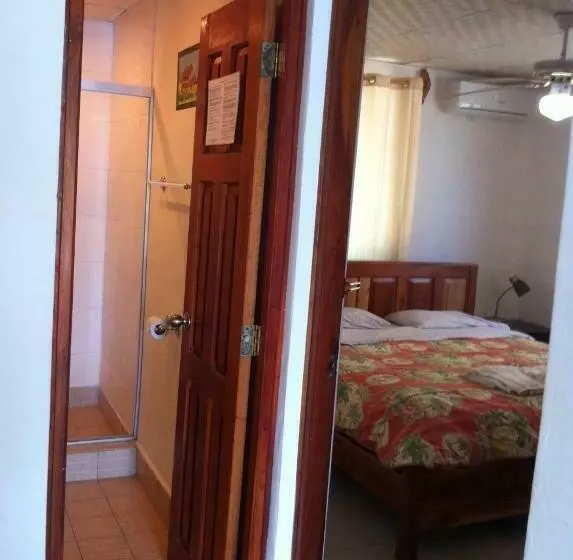 Hotelli Pedasi Sports Club