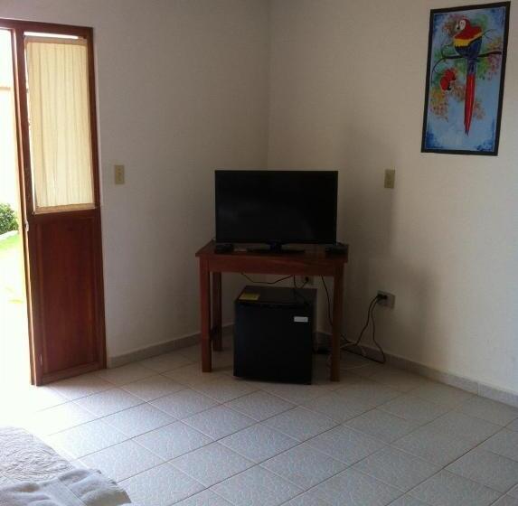 فندق Pedasi Sports Club