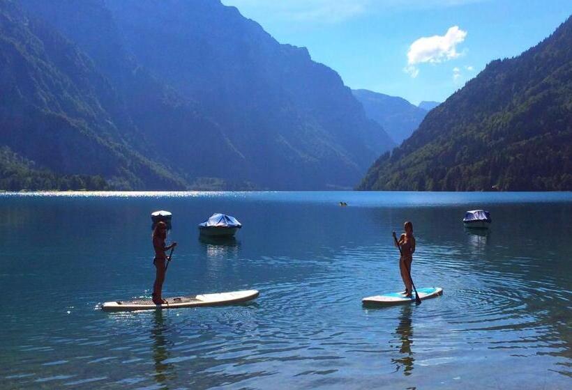 בית מלון כפרי Rhodannenberg Ag