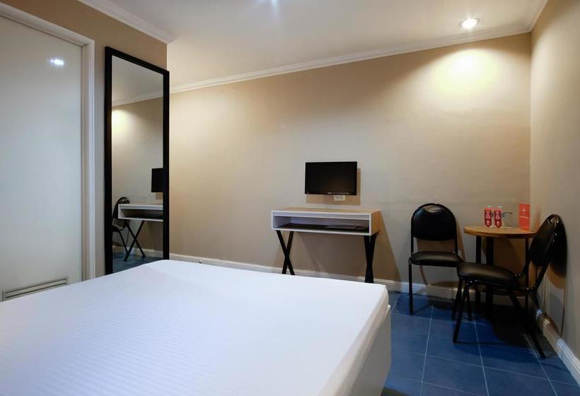 בית מלון כפרי Zen Rooms Edsa Taft Avenue