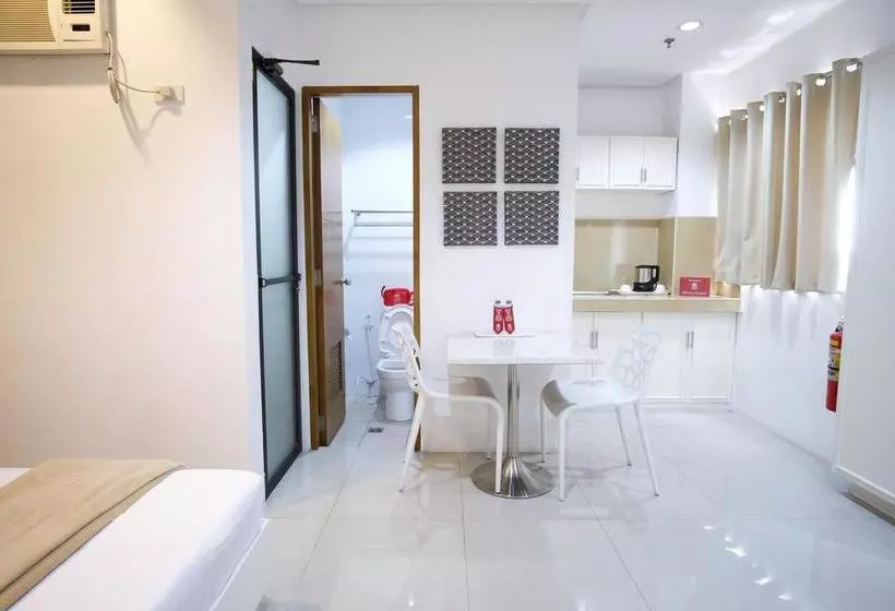 ホテル Zen Rooms Pasay Airport Road
