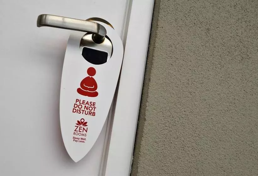 ホテル Zen Rooms Pasay Airport Road