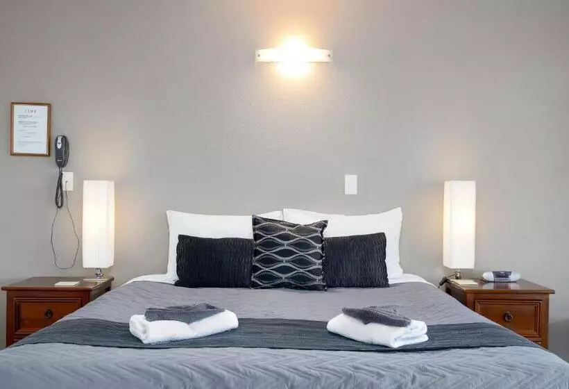 Kings Gate Motel