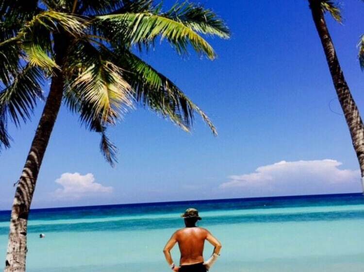 Lennons Place Backpacker Hostel