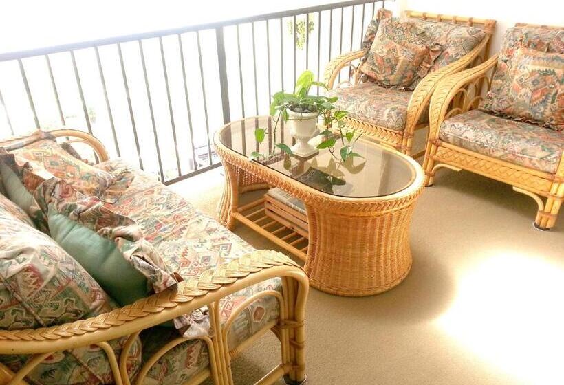 Lush & Co Auckland Bed & Breakfast