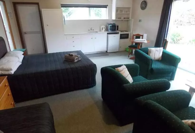 Rangiora Lodge Motel