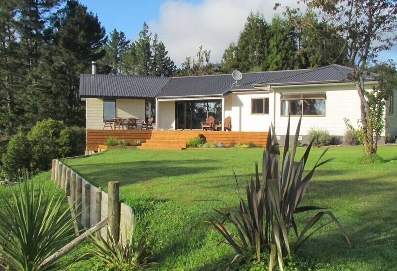 Rolling Hills Country Stay B&b