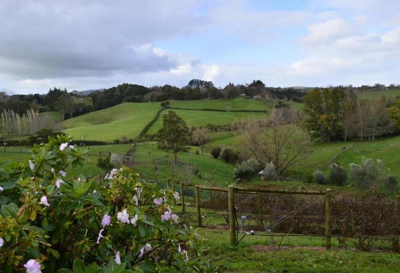 Runciman Berries And Emus B&b