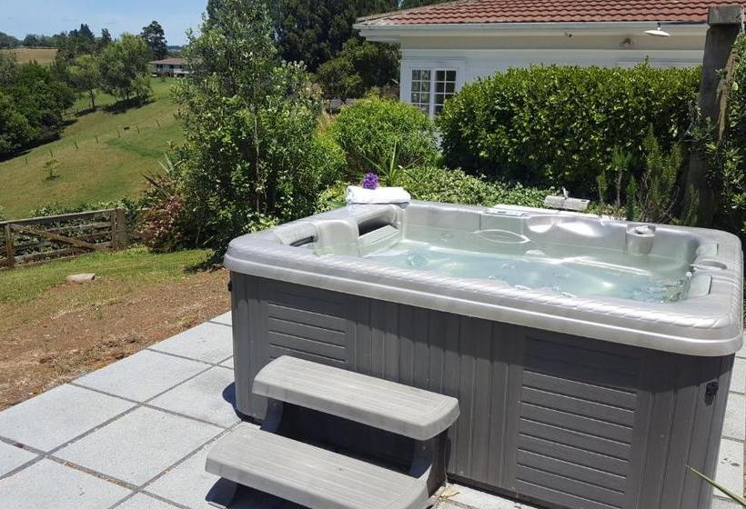 Runciman Berries And Emus B&b