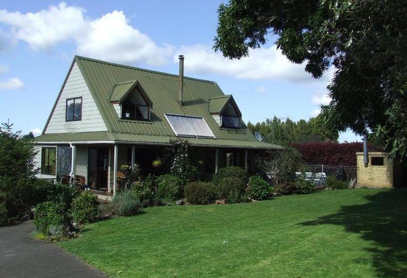 Runciman Berries And Emus B&b