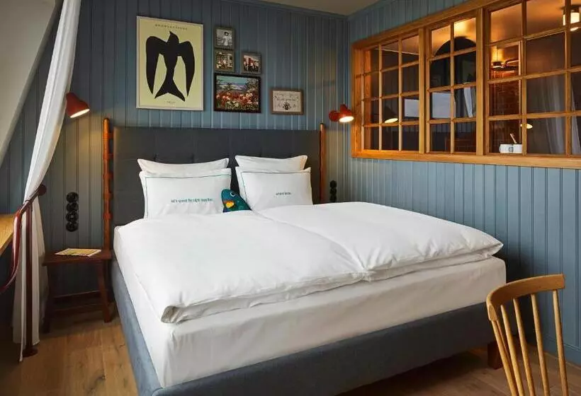 25hours Hotel Paper Island