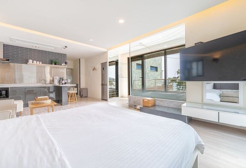 Geoje Break Time Pension