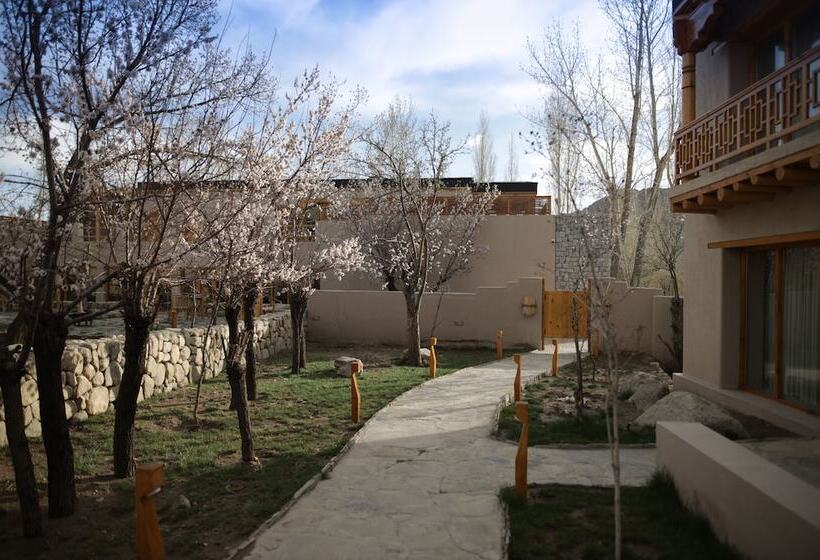 Resort Dolkhar Ladakh