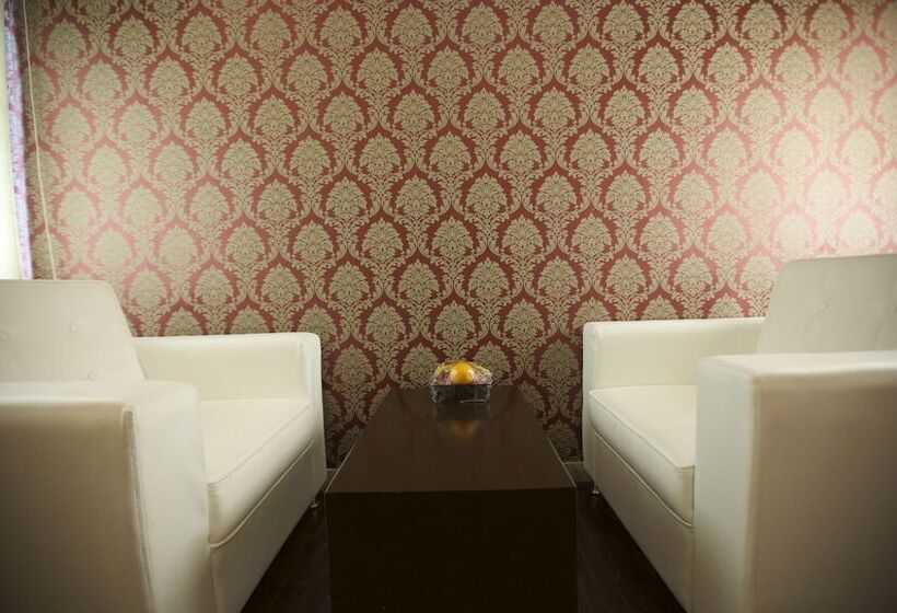 호텔 Grand Savoury Suites