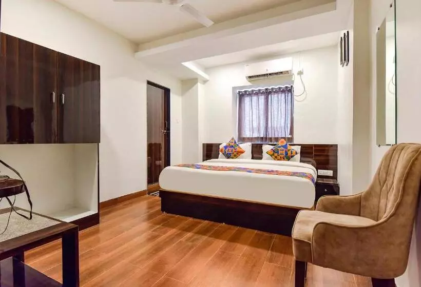 Fabhotel Shri Krishna