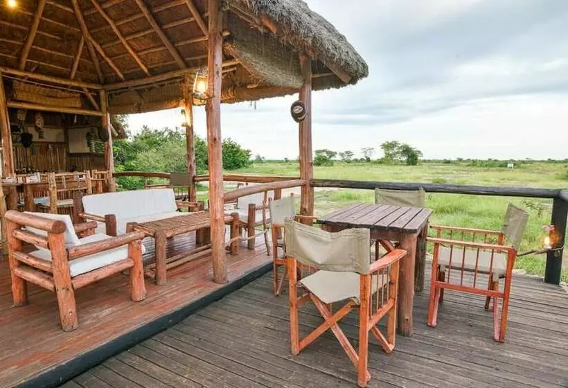 هتل Kazinga Wilderness Safari Camp