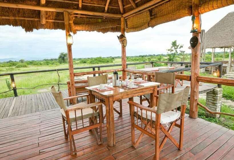 هتل Kazinga Wilderness Safari Camp