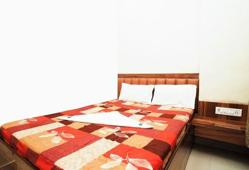 Hotelli Metro Palace Nalasopara East Mumbai