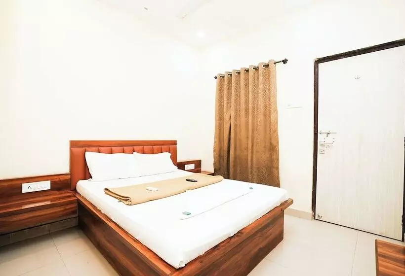 Hotelli Metro Palace Nalasopara East Mumbai