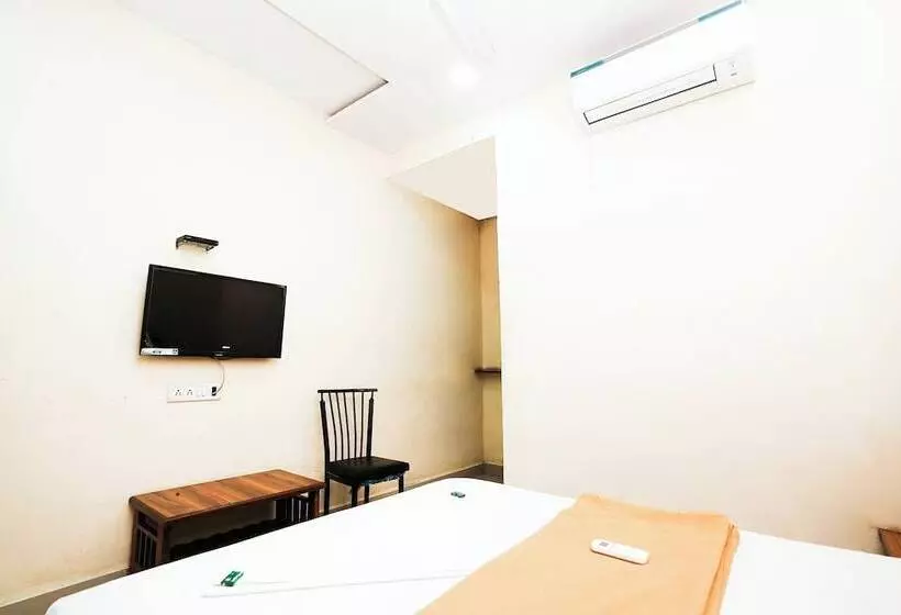 Hotelli Metro Palace Nalasopara East Mumbai