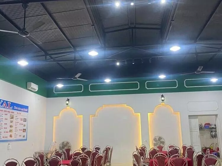 Royal Hotel Cua Lo Beach