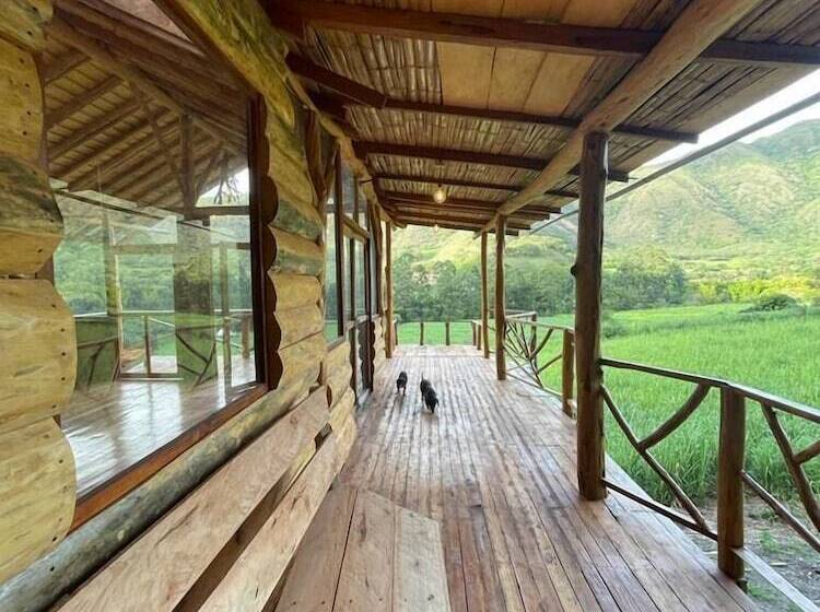 Vidéki Szálló Eco Finca Hostal Santorum