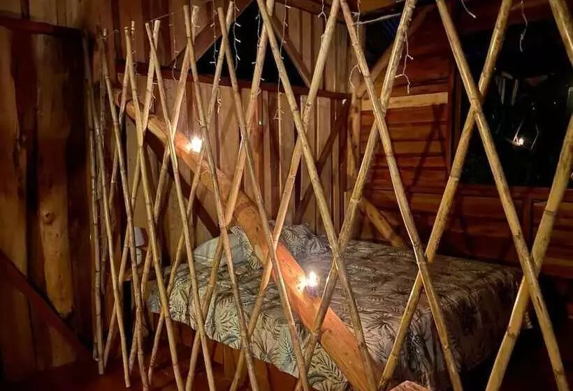 Maaseutuhotelli Eco Finca Hostal Santorum