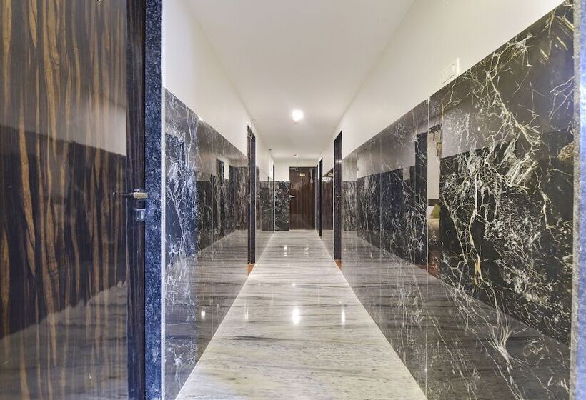 Fabhotel Shri Krishna