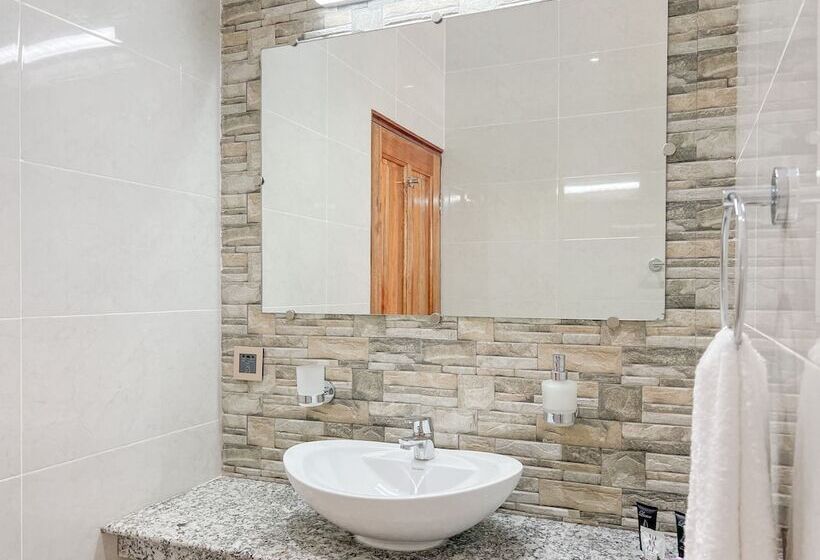 Palm Holiday Apartments